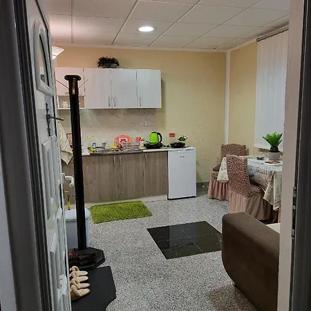Lux Апартаменты *