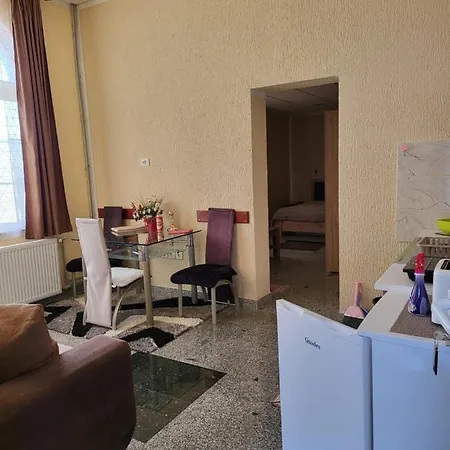 Lux Требинье